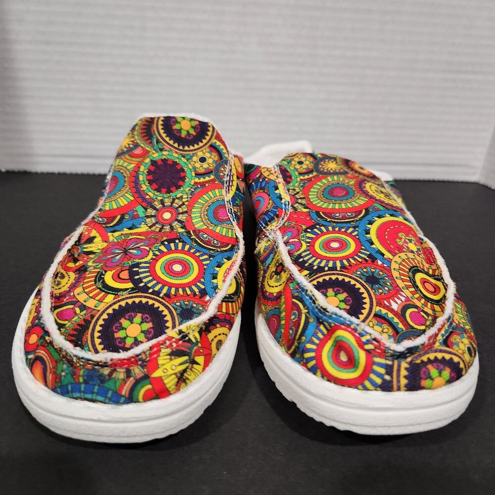 Women's Colorful Floral Pattern Slip-on Canvas Shoes Lightweight Casual Shoes